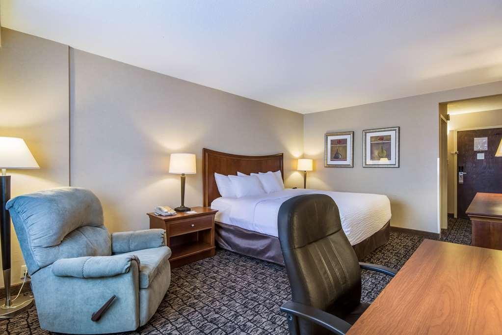 Clarion Inn - Airport University Ithaca Room photo